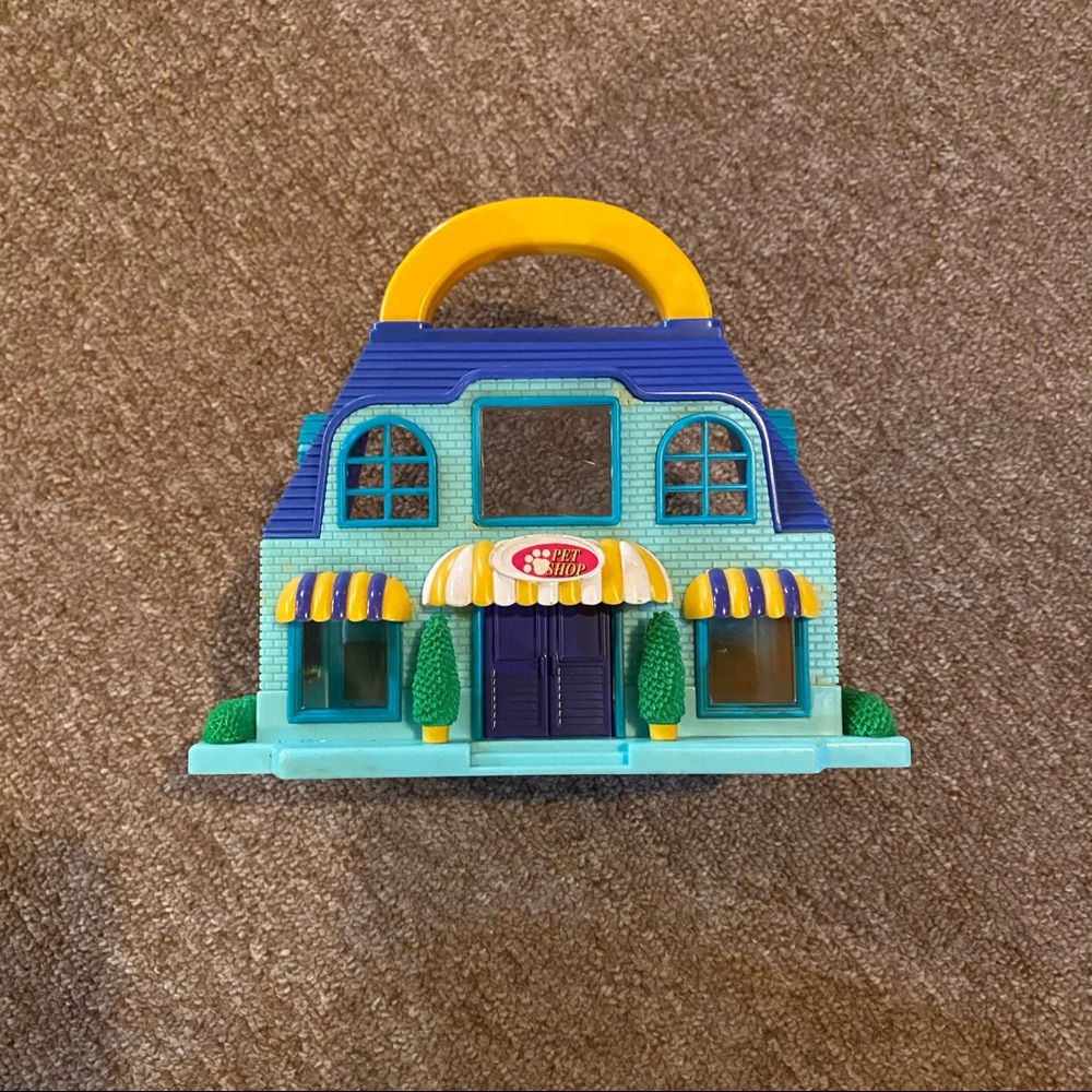 Vintage Polly Pocket Blue Box Pet Shop Playset incomplete
